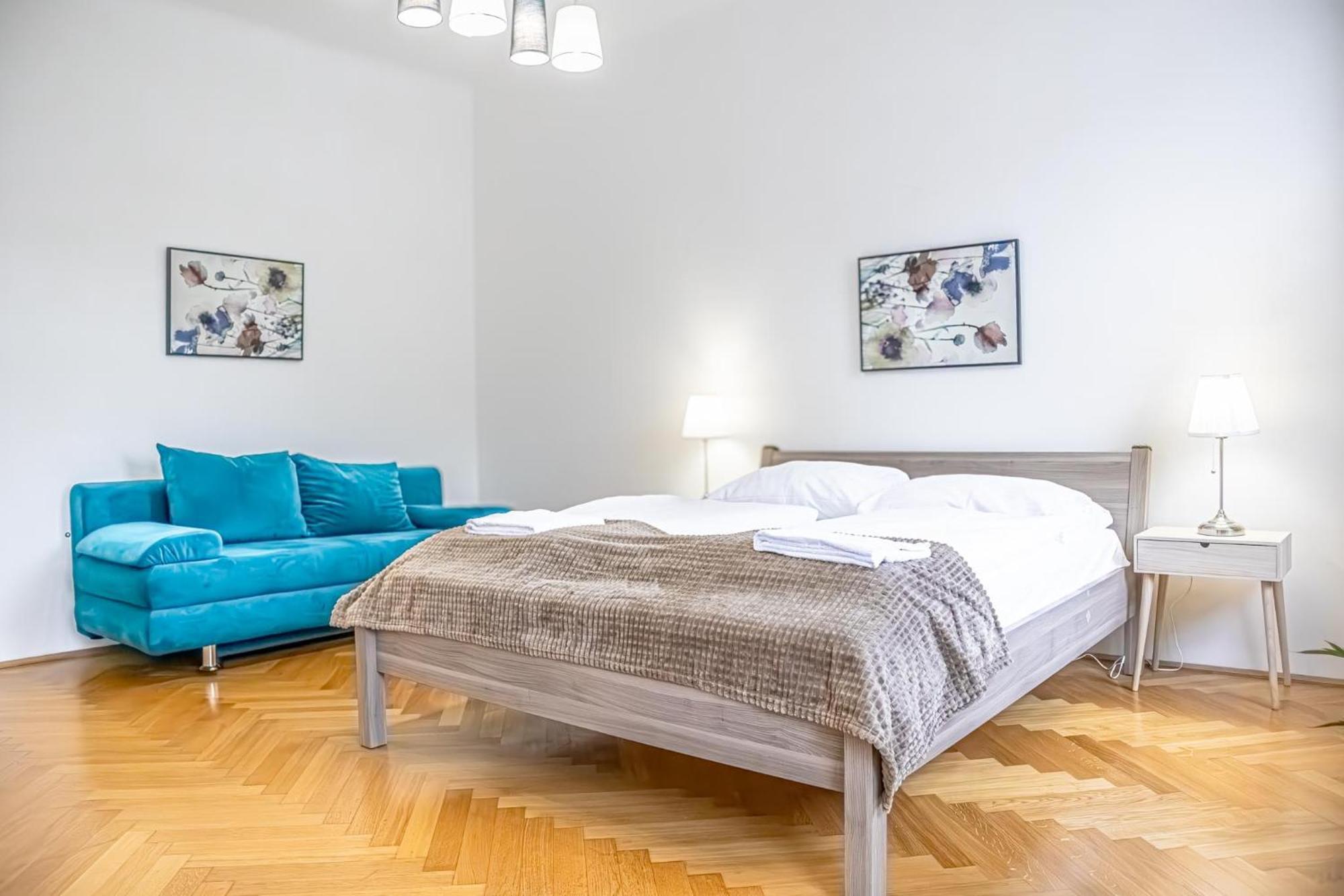 Comfortable 2Br Apt.-Near Wiener Stadthalle Exterior photo